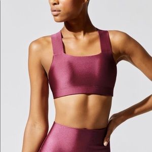 Running Bare Shimmer Sports Bra in Burgundy - US 8/10